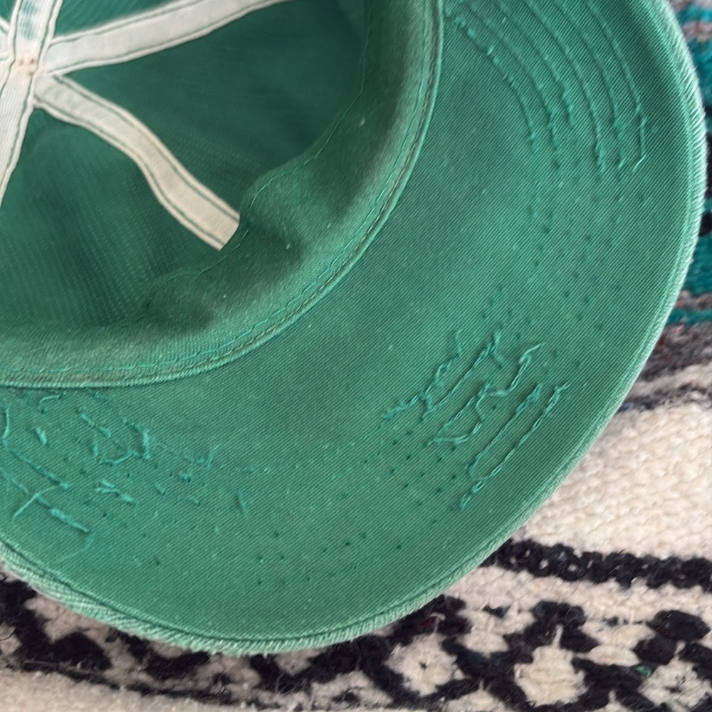 Vintage corduroy hat - Picture 8 of 9